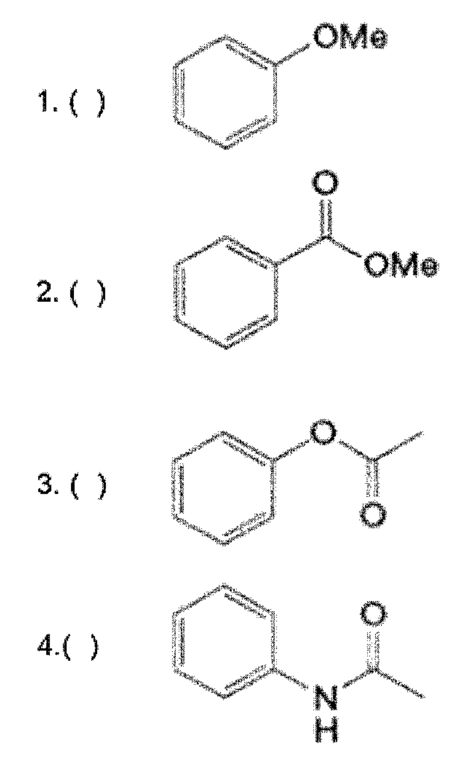 Quatro anéis benzênicos numerados de 1 a 4, cada um com parêntese para resposta: 1 com substituinte OMe (anisol); 2 com grupo éster C(=O)OMe ligado ao anel (benzoato de metila); 3 com grupo O–C(=O)CH3 ligado ao anel pelo oxigênio (acetato de fenila); 4 com grupo NH–C(=O)CH3 ligado ao anel pelo nitrogênio (acetanilida).