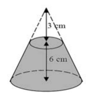 Cone circular reto com o cone menor do topo tracejado (altura 3 cm) e o tronco restante sombreado (altura 6 cm).