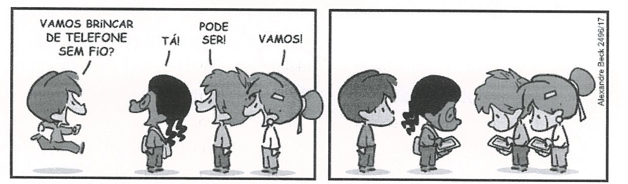 Tirinha do Armandinho em dois quadrinhos. No primeiro, Armandinho chega correndo até três colegas e pergunta: “VAMOS BRINCAR DE TELEFONE SEM FIO?”; os colegas respondem “TÁ!”, “PODE SER!” e “VAMOS!”. No segundo, sem falas, Armandinho observa os três colegas, cada um olhando para o seu próprio aparelho celular. Assinatura: Alexandre Beck 24/06/17.