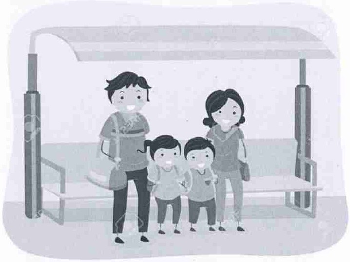 Ilustração de uma família (pai, mãe e duas crianças) em pé sob a cobertura de um ponto de ônibus.