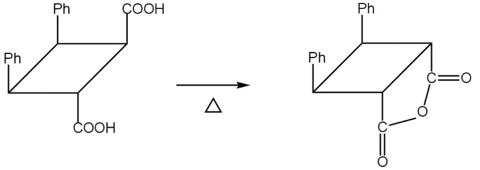 Reação 2: anel de quatro carbonos com dois grupos Ph e dois grupos COOH em carbonos opostos (diagonal), aquecido (triângulo sob a seta), formando um produto em que os dois carbonos que portavam COOH estão ligados por uma ponte C(=O)–O–C(=O).