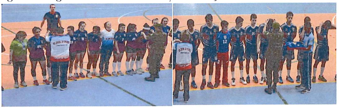 Duas fotografias lado a lado das equipes feminina e masculina de handebol do CMSM perfiladas na quadra durante a premiação.