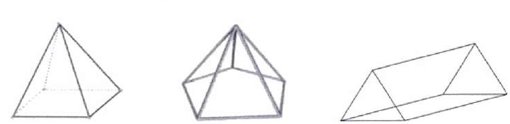 Três sólidos geométricos em perspectiva: pirâmide de base quadrangular, pirâmide de base pentagonal e prisma de base triangular.