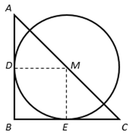 Figura: triângulo retângulo ABC com ângulo reto em B, hipotenusa AC e ponto médio M; um círculo centrado em M tangencia o cateto AB no ponto D e o cateto BC no ponto E; segmentos tracejados ligam M a D e M a E, formando o quadrilátero BDME.