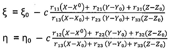 Equações de colinearidade: ξ = ξ0 − c · [r11(X − X⁰) + r21(Y − Y0) + r31(Z − Z0)] / [r13(X − X0) + r23(Y − Y0) + r33(Z − Z0)]; η = η0 − c · [r12(X − X⁰) + r22(Y − Y0) + r32(Z − Z0)] / [r13(X − X0) + r23(Y − Y0) + r33(Z − Z0)].