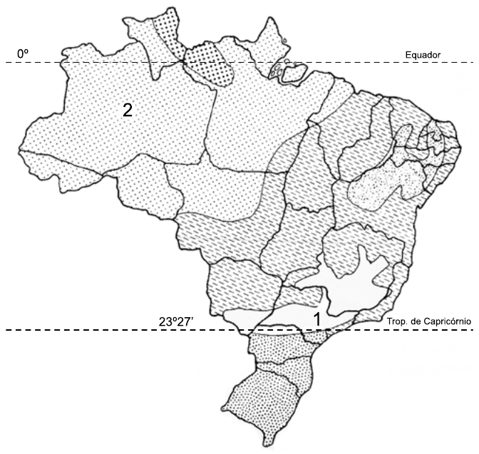 Mapa do Brasil com regiões climáticas diferenciadas por hachuras e pontilhados, linha tracejada do Equador (0º) ao norte e do Trópico de Capricórnio (23º27’) ao sul. O número 2 está na porção oeste da Amazônia e o número 1 numa área do Sudeste próxima ao Trópico de Capricórnio.