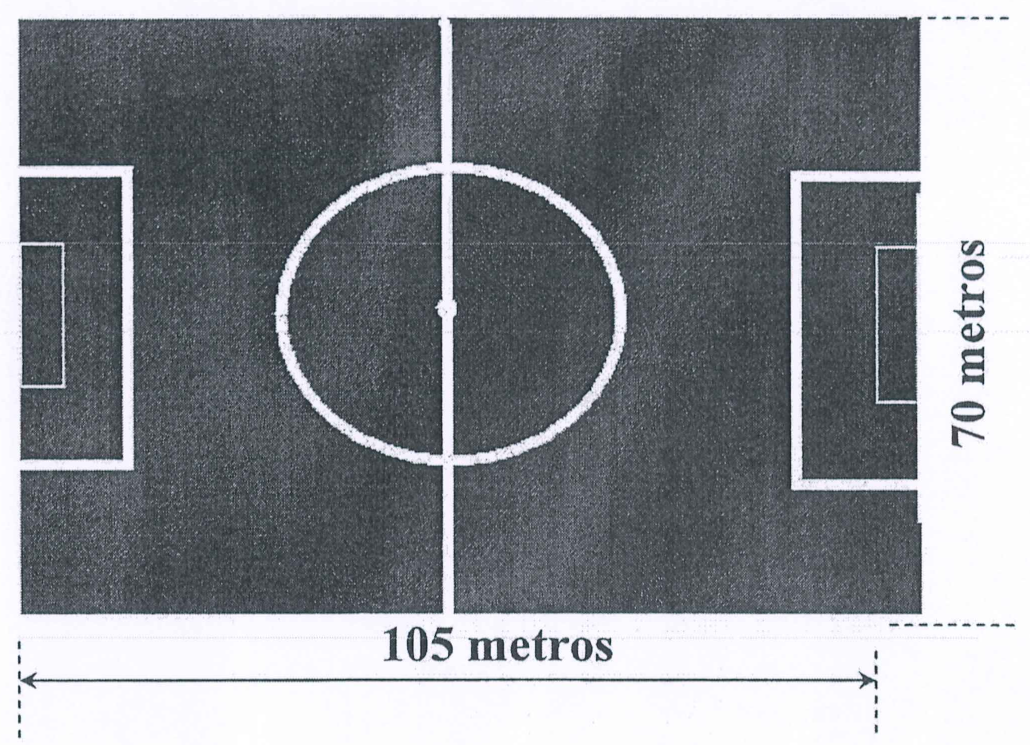 Desenho de um campo de futebol retangular com cotas de 105 metros de comprimento e 70 metros de largura.